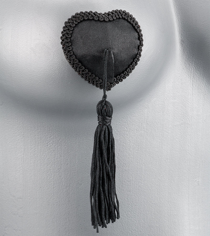 Burlesque heart and pompom nipple pasties