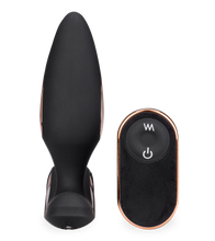 Load image into Gallery viewer, Domino vibrating butt plug with double cock ring