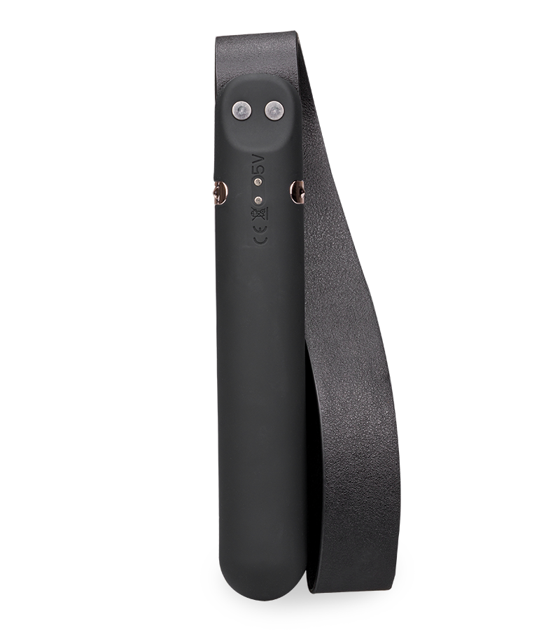 Flogger belt with vibrating handle