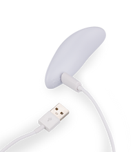 Load image into Gallery viewer, GirlBoss remote-controlled wearable dildo