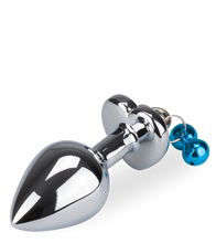 Load image into Gallery viewer, Heart-shaped rosebud anal jewel with bells