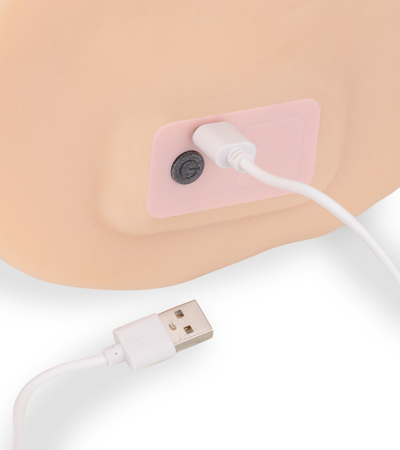 Paloma massaging ass, breasts and vagina masturbator 12 lb