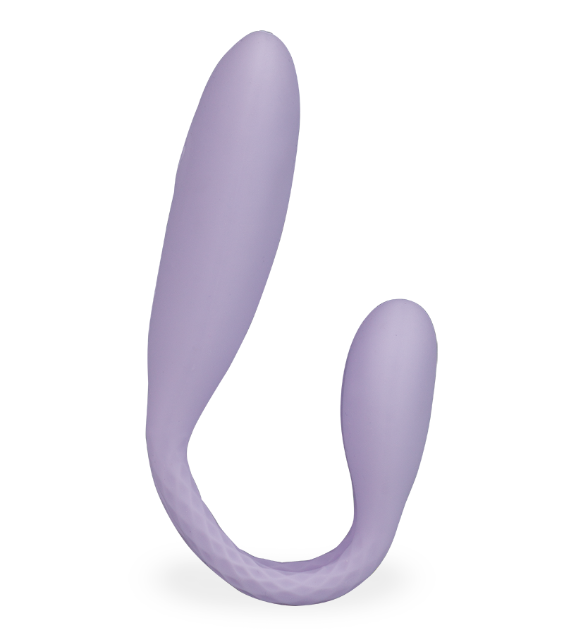 Sharing remote-controlled couples&#039; vibrator