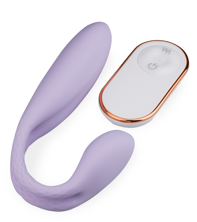 Sharing remote-controlled couples&#039; vibrator