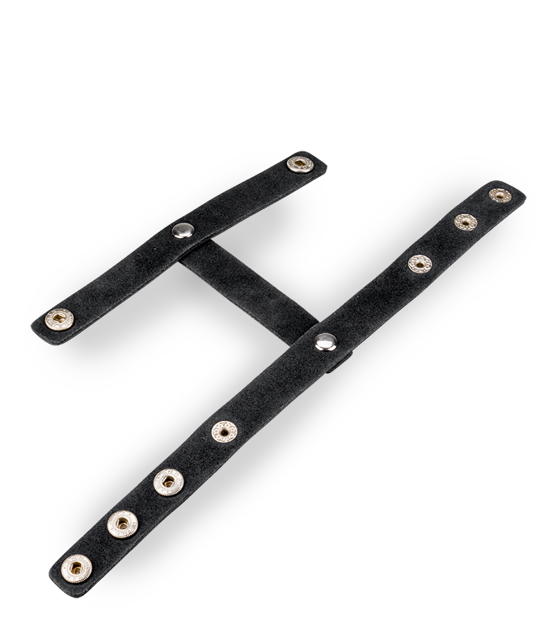 Strappy leather cock ring