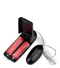 Load image into Gallery viewer, Vibrating penis pump with vagina